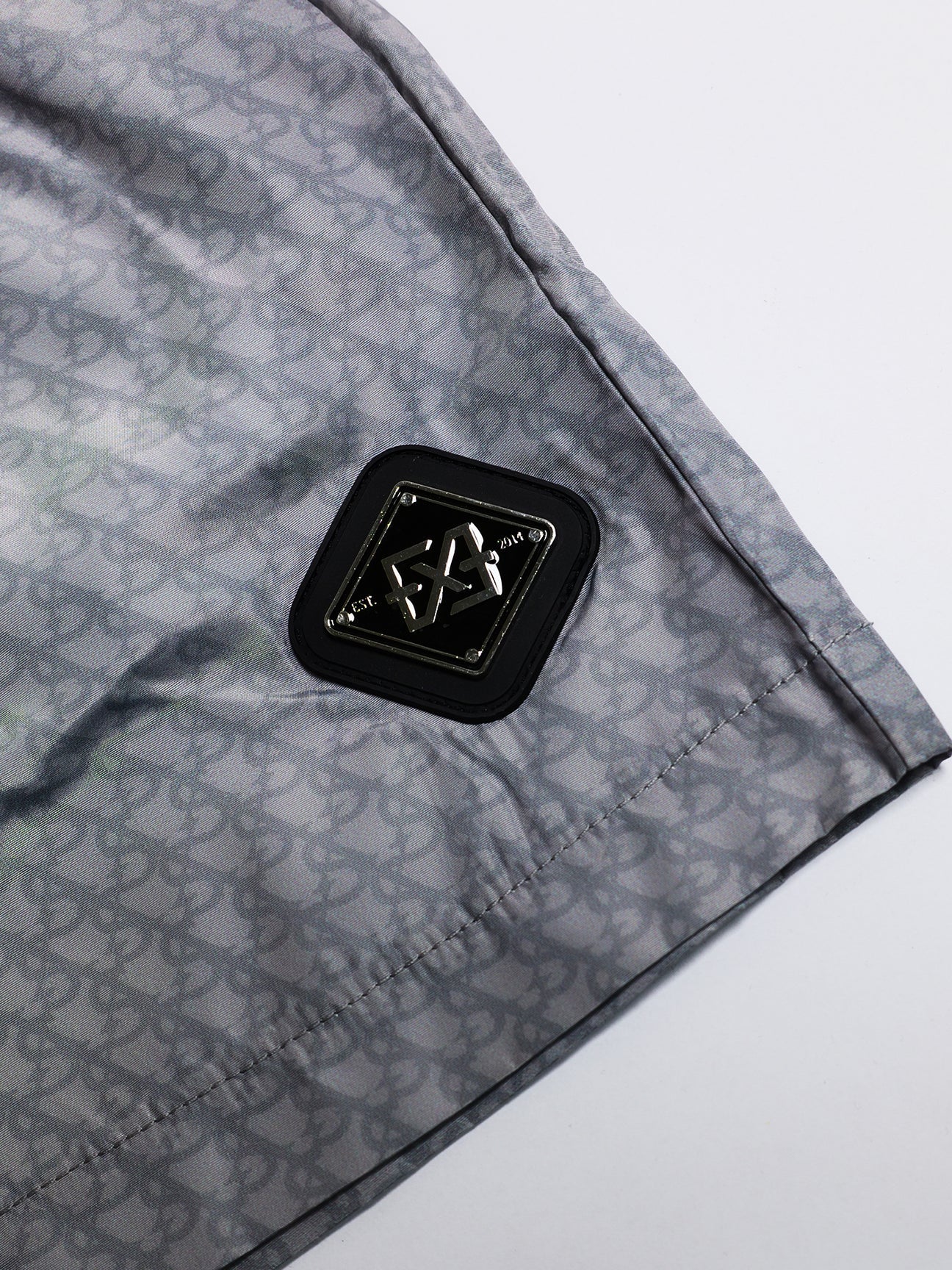 Shadow Set | Light grey