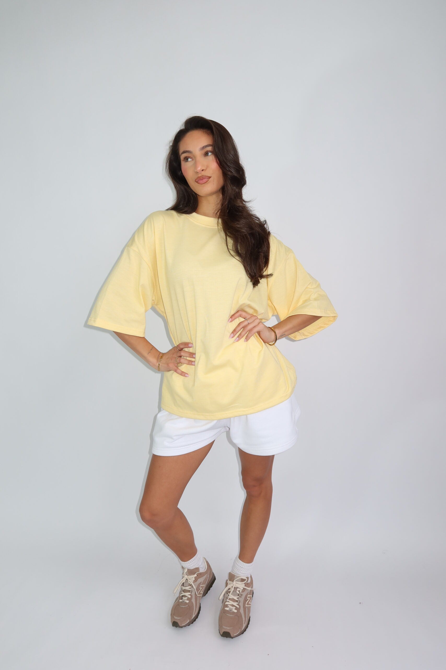 LEMON BLISS TEE – BUTTER TELLOW