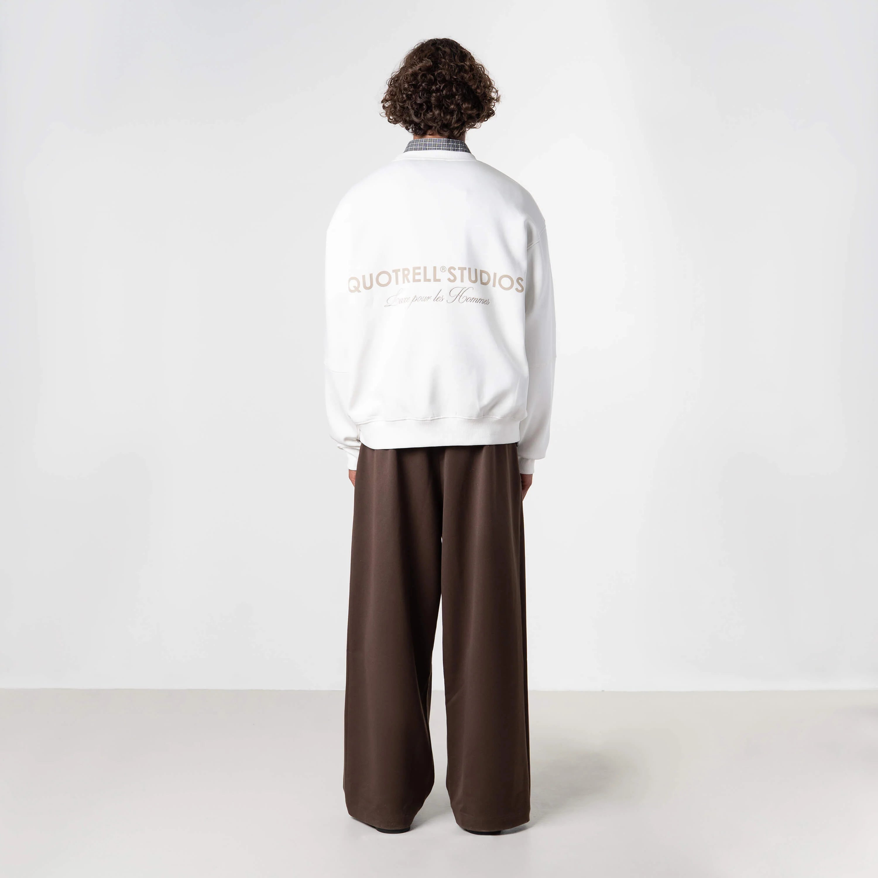 STUDIOS CREWNECK | ECRU/TAUPE