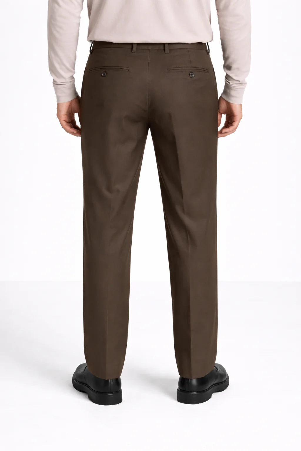 ESSENTIALS SMARTS BROEK AARDE