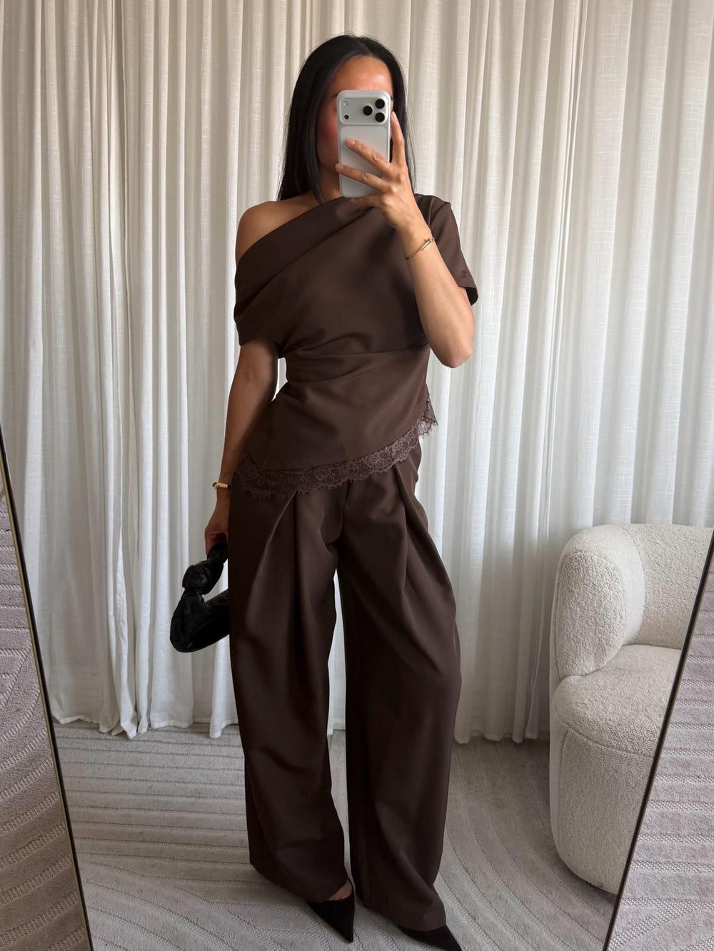 Eight paris - KANT OFF-SHOULDER LACE TOP - BRUIN - Damestop met blote schouders en kant